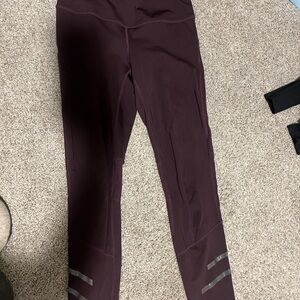 Woman’s Zella Purple Leggings